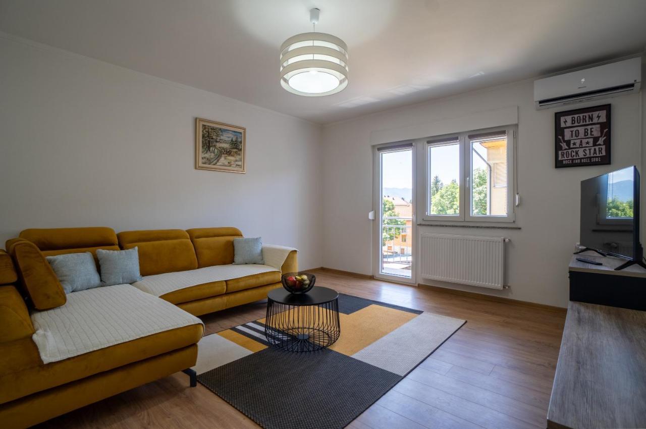 Apartman Josip Gospić Esterno foto